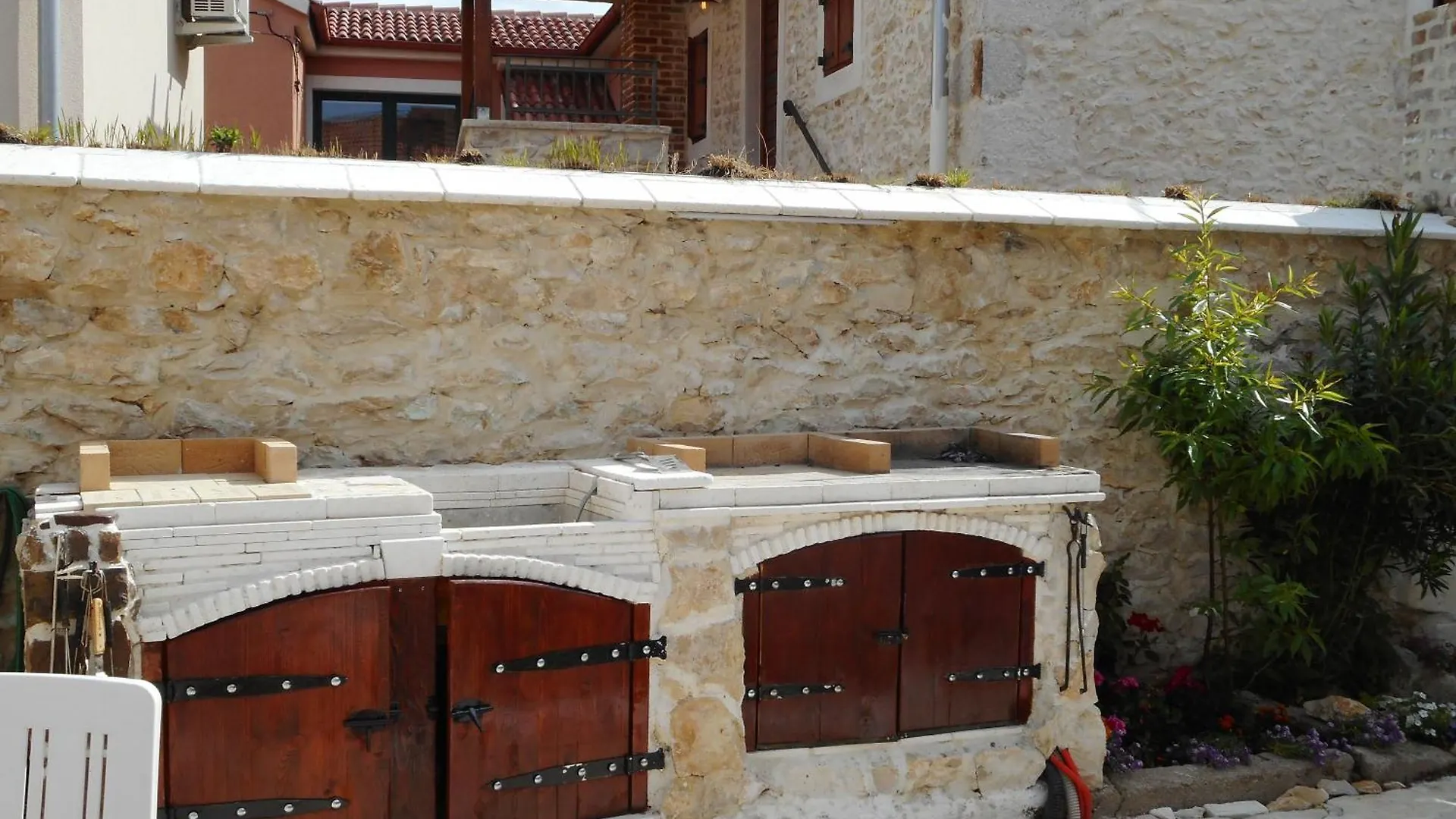 Studio Romantica In Zadar Mit Gemeinsamem Pool Appartamento