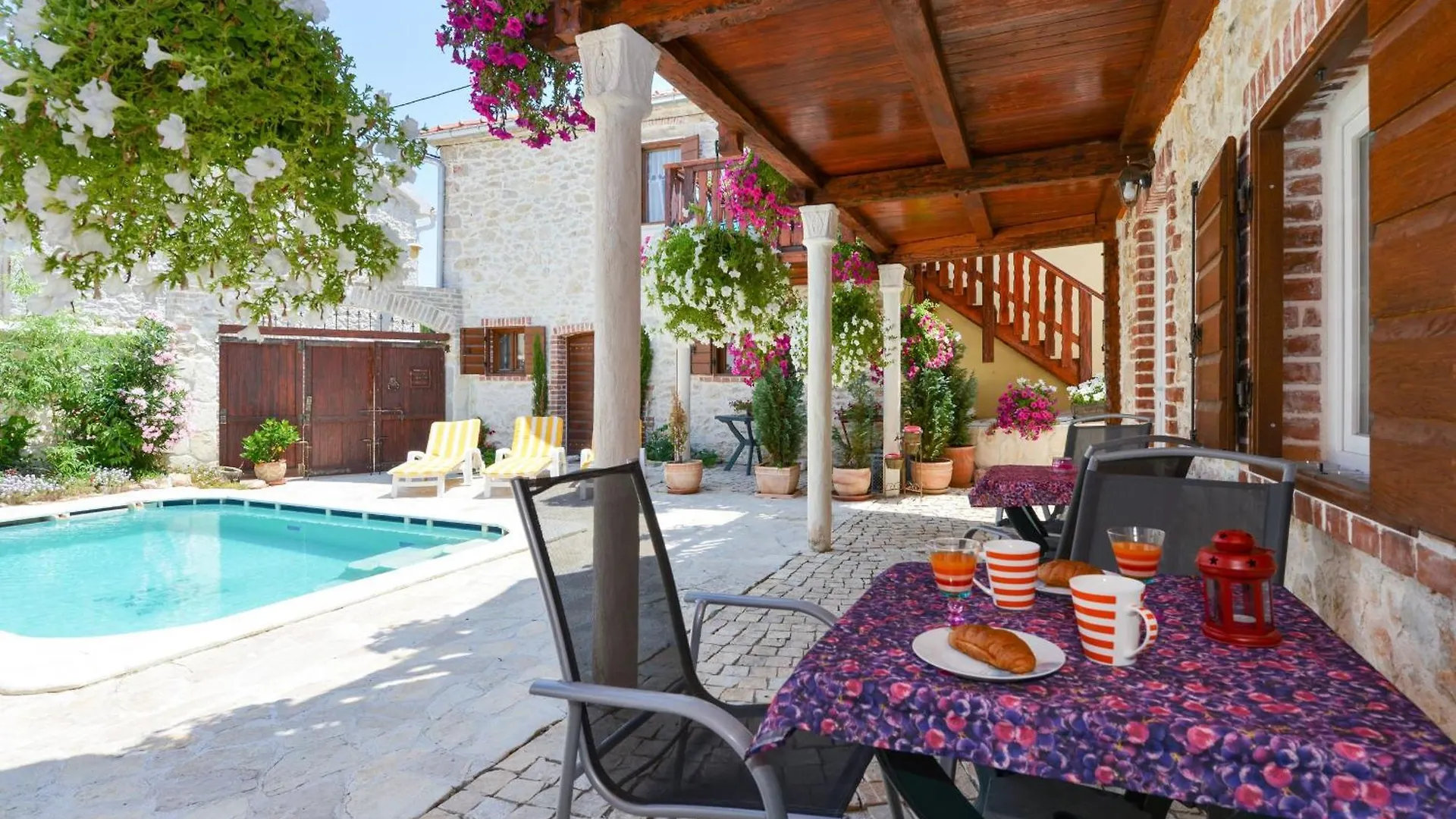 Studio Romantica In Zadar Mit Gemeinsamem Pool Croazia